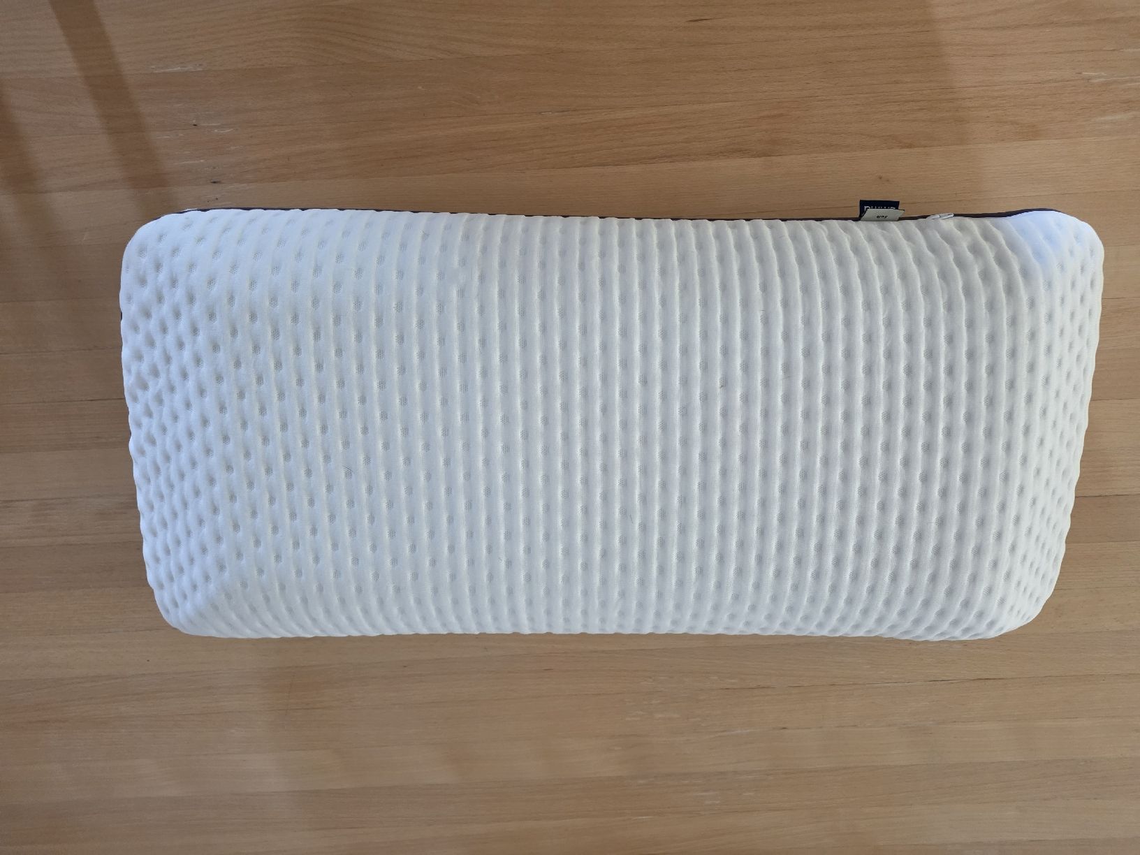 Emma Cuscini: Emma Memory Foam Pillow – Never Used – Nuovo (secondo la descrizione) da Savigny venduto da mar_pfd8 3