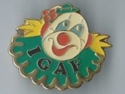 Placchette & Badge: Fasnacht PIN – Usato da Zürich venduto da t24_de