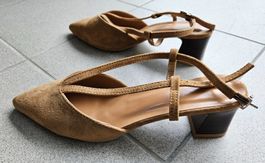 Sandalen, Wildleder, cognac, Grösse 40, neuwertig