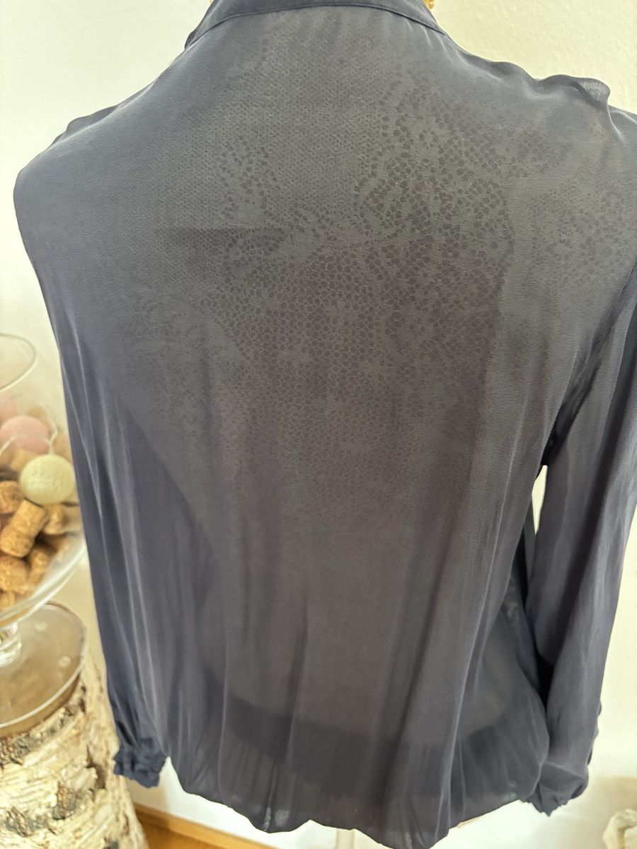Blusen: Bluse Seide Gr. M – Gebraucht aus Winterthur von san_wd8j 3