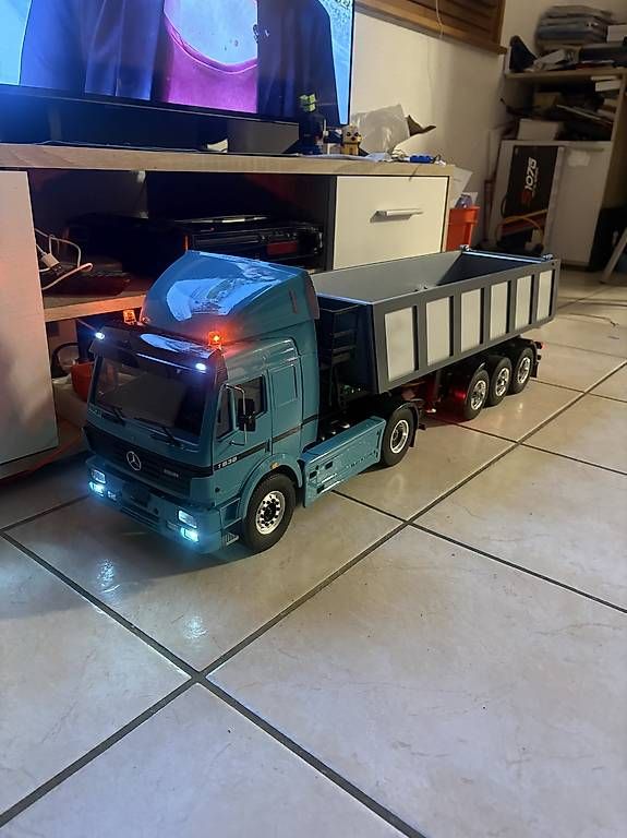 RC Modellbau: Tamiya Mercedes 1838 – Gebraucht aus Mézières FR von Paulwalke3 1