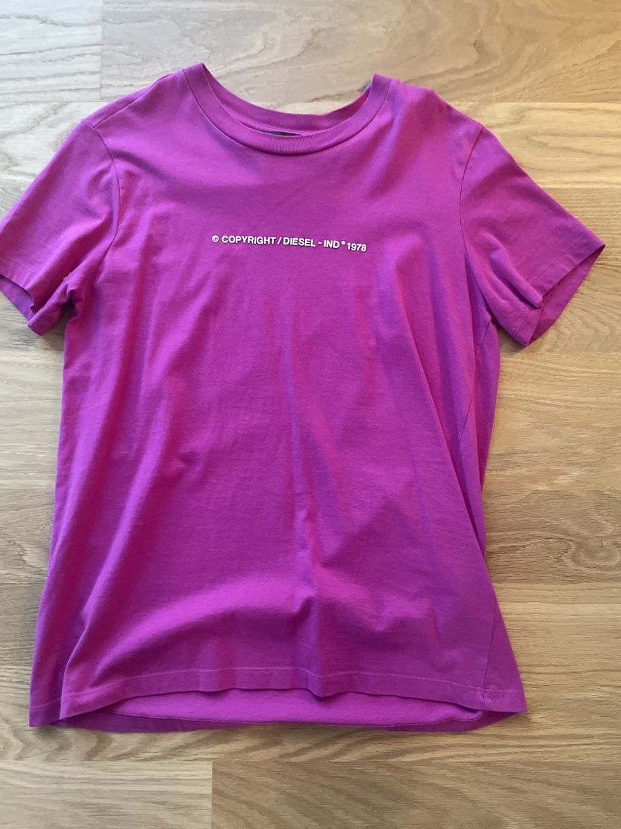 Diesel T-shirt: T-Shirt Diesel Gr.M – Usato da Luzern venduto da sumsili