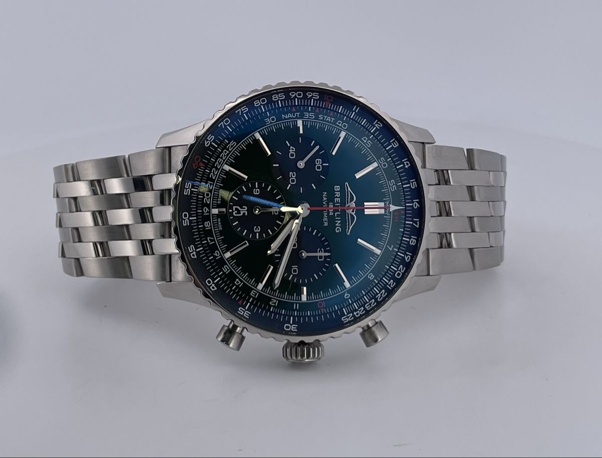 Breitling Orologi: BREITLING NAVITIMER B01 CHRONOGRAPH 46 2025 - AB0137241L1A1 – Nuovo (secondo la descrizione) da Wettingen venduto da eleganceshop 2