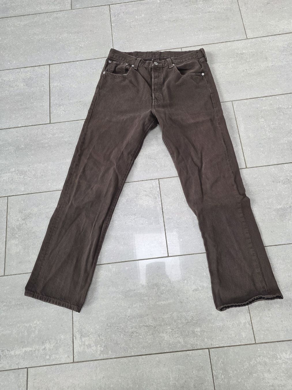 Levi's Jeans: Jeans Levis 501 in braun – Usato da Hausen AG venduto da Monchhichi01