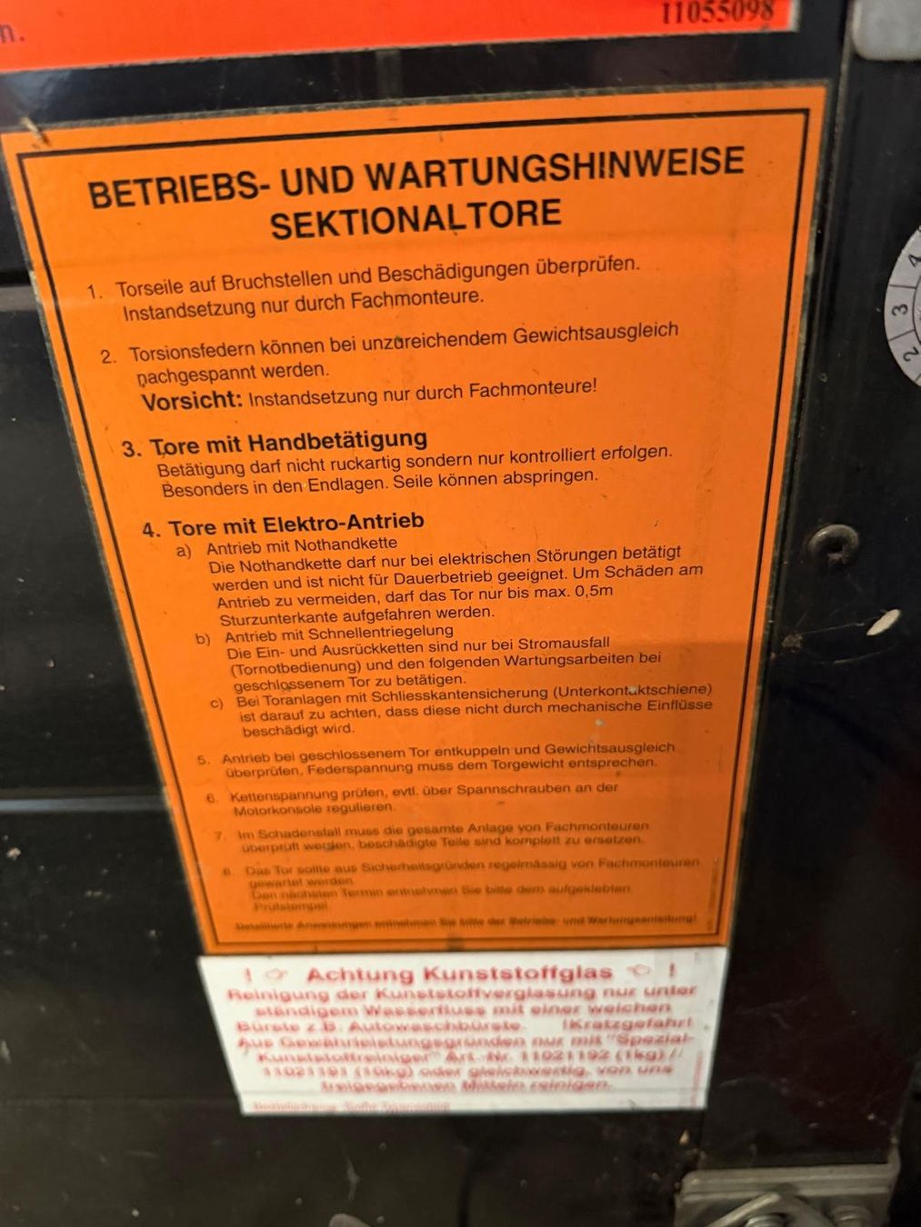 Altro Materiale elettrico: Industrie - Sektionaltor mit Verglasung – Usato da Cham venduto da xchamx 7