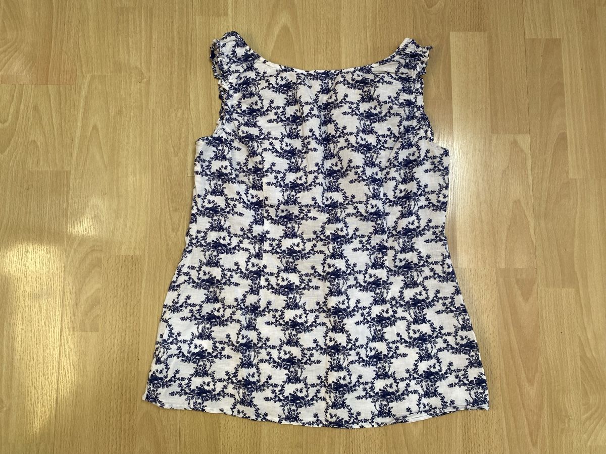 Esprit Camicette: Esprit Top, Leinen, 38, blau-weiss Blumenmuster – Nuovo (secondo la descrizione) da Buochs venduto da H16 4