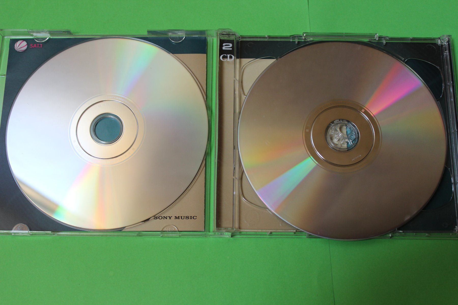 CD: DIE HIT-GIGANTEN - INSTRUMENTAL HITS 2CDs – Usato da Tübach venduto da JamesStone 4