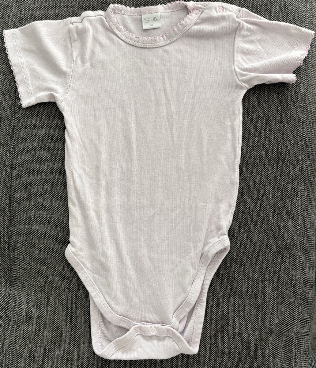 Biancheria intima: Body mit Löchli von Smile, Grösse 98 – Usato da Jegenstorf venduto da Annina0506