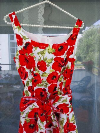 Kleid RED VALENTINO,neuwertig,Ch-Gr.36, 220 Fr.