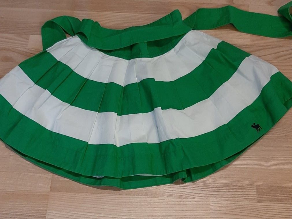 Abercrombie Gonne: Kurzer Rock von Abercrombie&Fitsch - NEU – Nuovo e nell'imballaggio originale da St.Gallen venduto da sim_2thg