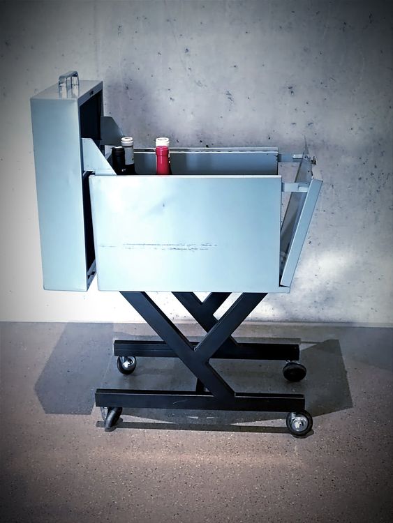 Silberne Keramikvase – 23,6 Cm Hoch, Minimalistisch, Für Tischdekoration Zu Hause Oder Im Büro