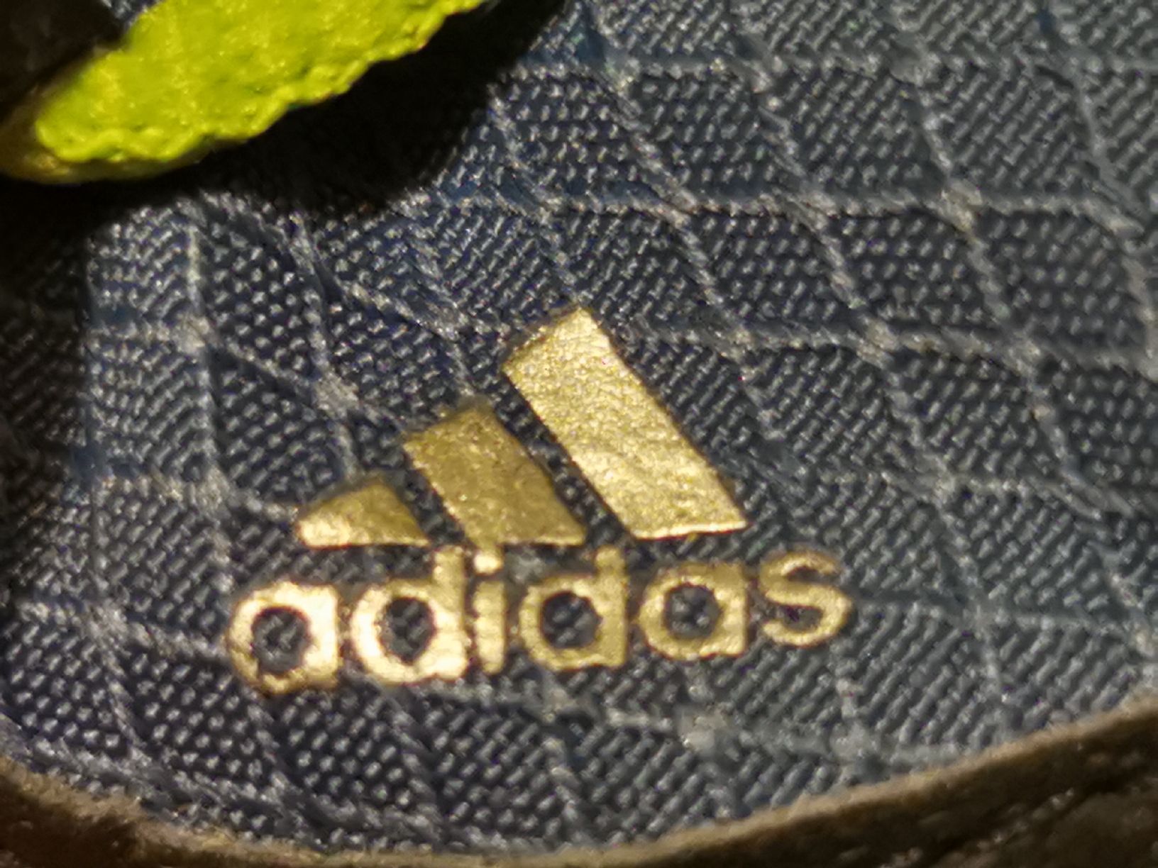 Adidas Scarpe da uomo: Adidas Kinder Schuhe Gr. 22 – Nuovo e nell'imballaggio originale da Schlieren venduto da vlalif 5