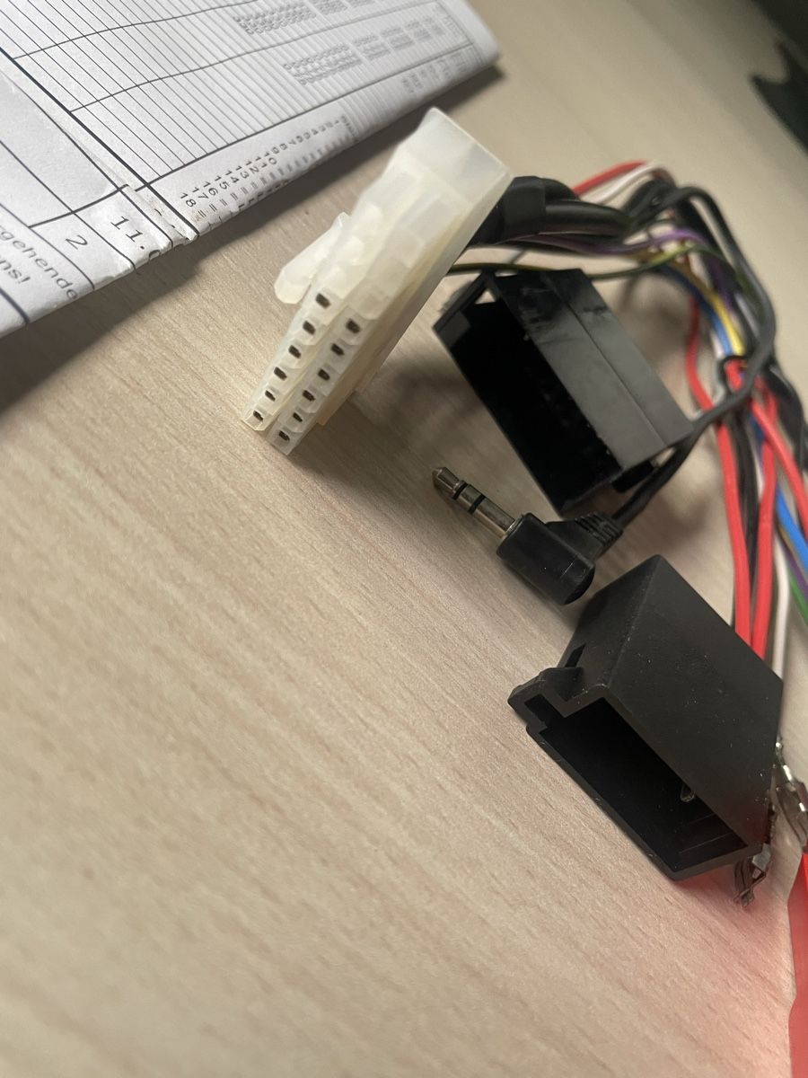 Radios: AUDI | Autoradio Interface CAN-Bus + Système Actif/BOSE – Neu und originalverpackt aus Denges von Ricautomotive 1