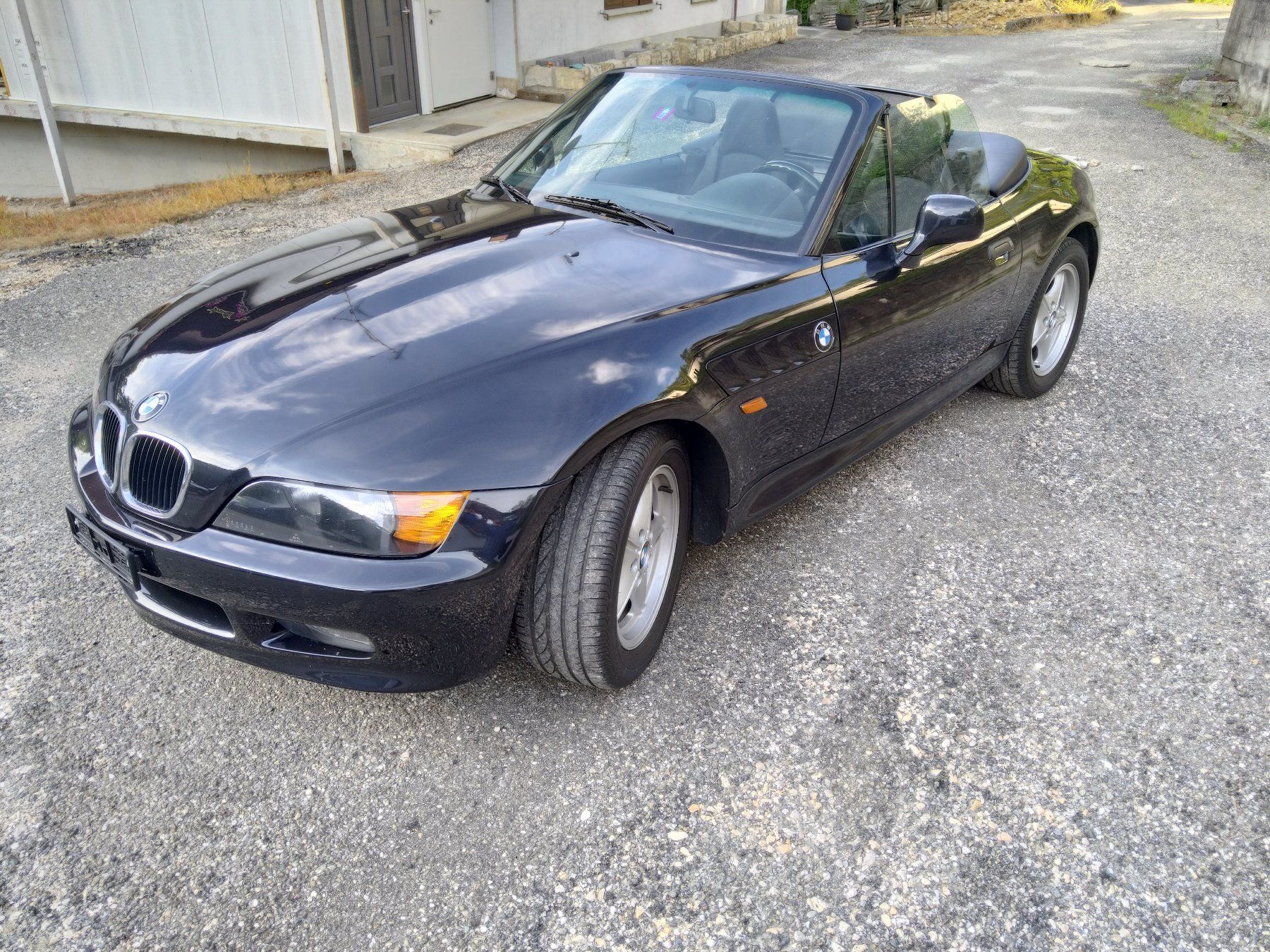 BMW Autos: Gepflegter schöner BMW Z3 – D'occasion à Grellingen par zue_2fxh 1