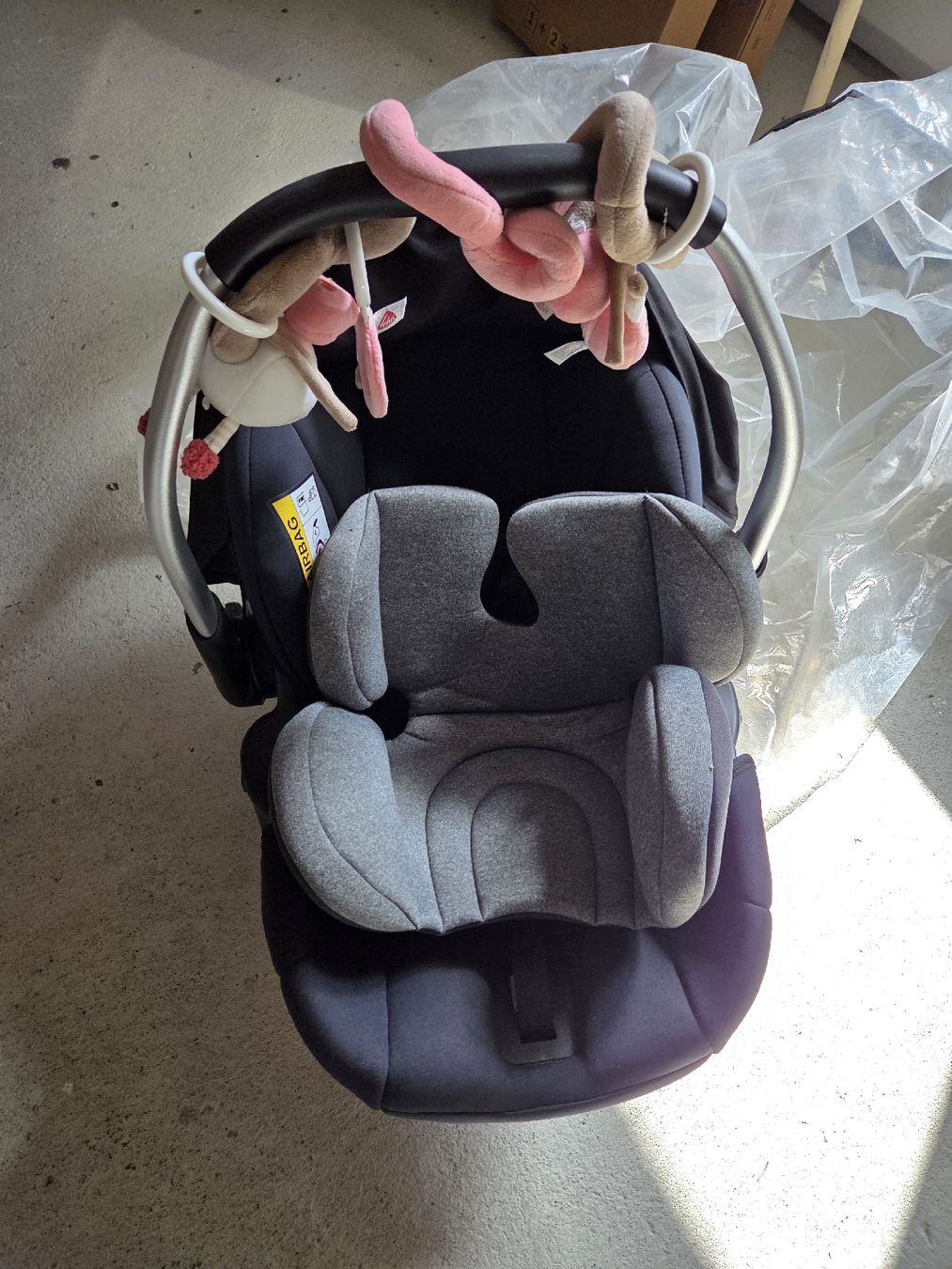 Seggiolini per auto: Hauck Babyschale  Neugeborenen Einsatz – Usato da Döttingen venduto da kla_2gxb