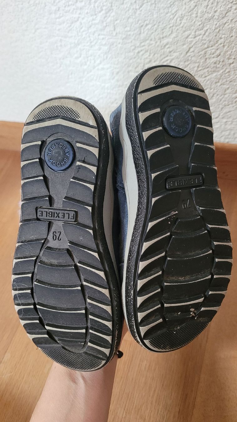 Scarpe per ragazze: Warme Winterstiefel, Grösse 29 – Usato da Uetendorf venduto da Heyhey3661 5