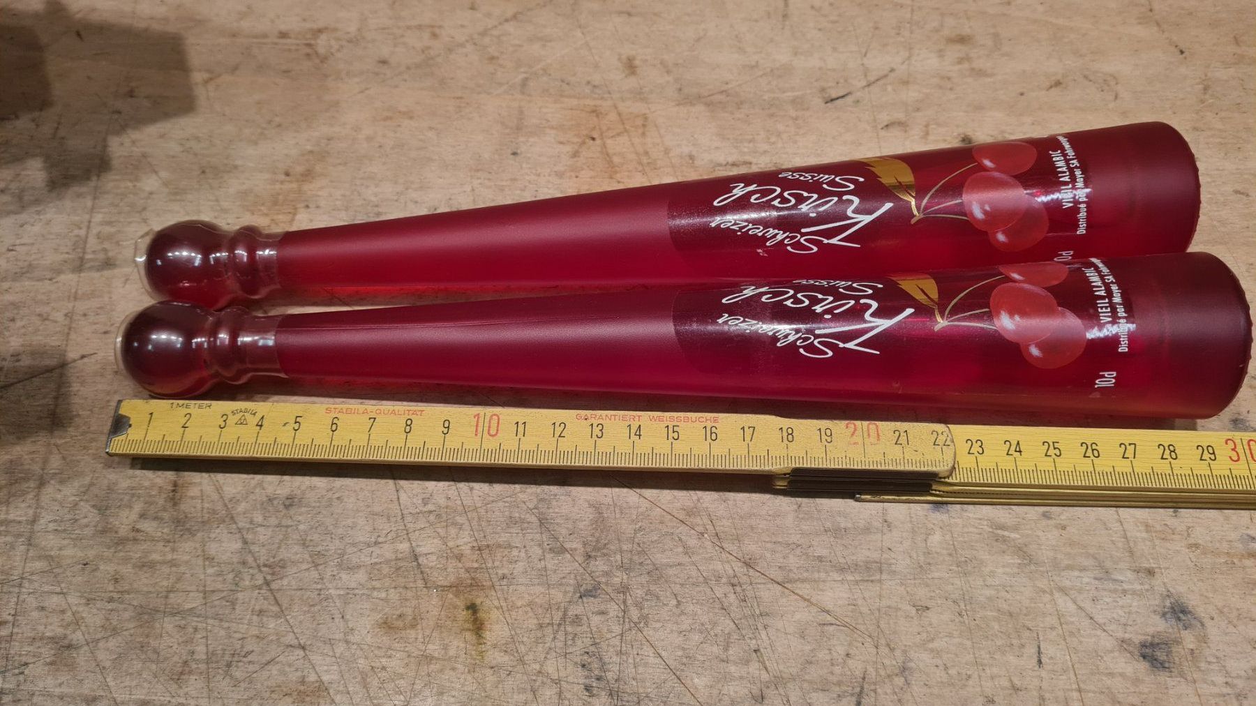Spirituosen: Holz-Jet / Kirsch / Deko / Geschenk / Kampfjet – Gebraucht aus Safenwil von TOMLUK 6
