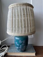Vintage Tischlampe, Porzellanfuss türkis mit Blumenmuster