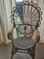 Vitage Stuhl / Sessel weiss Pfauenstuhl Boho