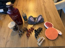 Haarpflege Set: Shampoo, Bürste, Haarband, Spangen -Neu!