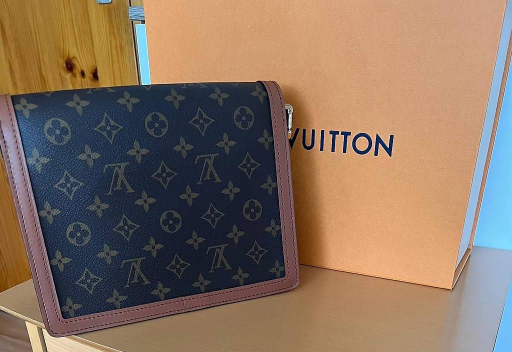 Borse da donna: Orginal Louis Vuitton Umhängetasche  – Usato da Trübbach venduto da ueakcay 3