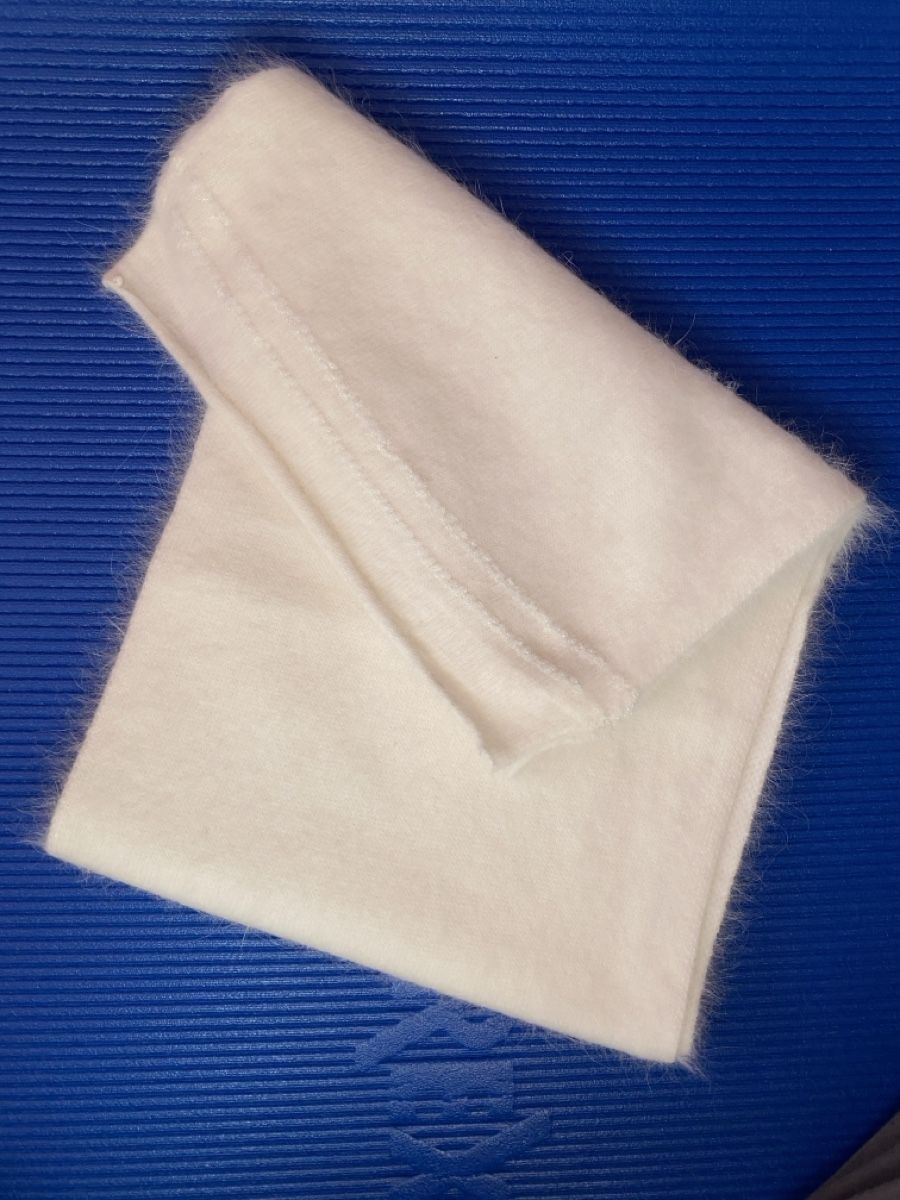 Foulard & Sciarpe: Ensemble bonnet & écharpe laine/cashemire neuf – Nuovo (secondo la descrizione) da Genève venduto da swissjojo 3