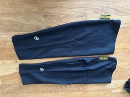 Assos Knie wärmer p1 grosse 1