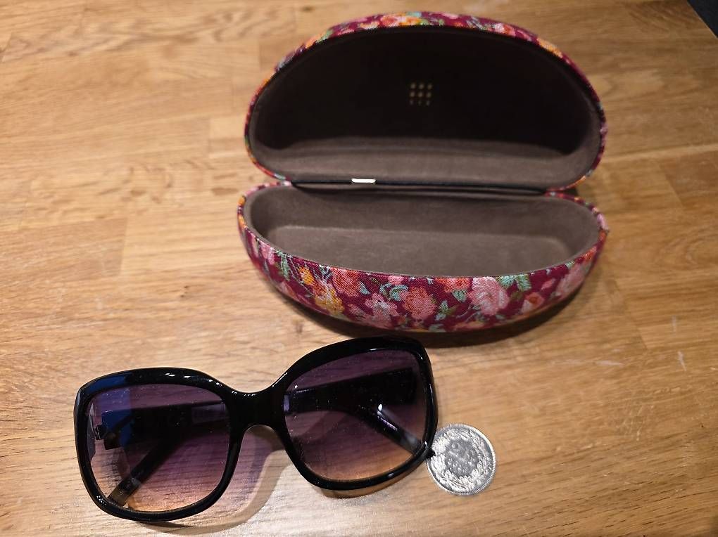 Occhiali & Lenti: Sonnenbrille & Brillenetui – Usato da St. Gallen venduto da loveric