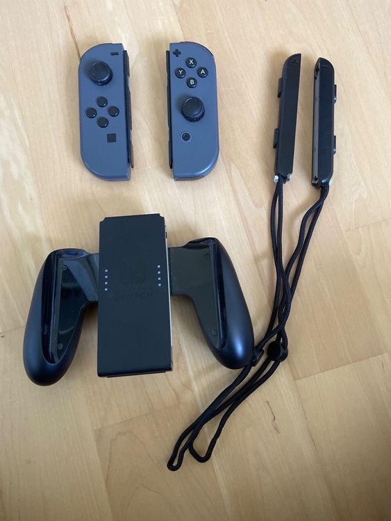 Nintendo Switch 2 Joycon Controller Grau inkl. Dock Kaufen auf Ricardo
