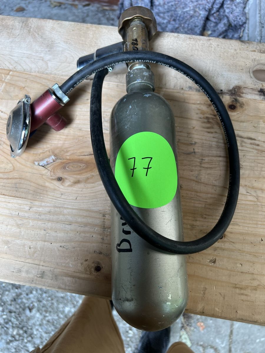 Bombole da sub: Sauerstoff Flasche mit Anschluss gebraucht  – Usato da Neuenhof venduto da Willi111 1