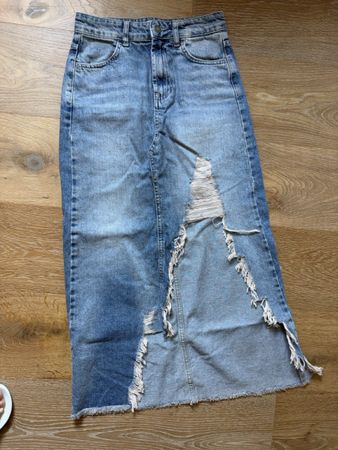 Jeansrock Damen Zerrissen Grösse 34 guter Zustand