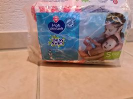 Neuf: couches bébé piscine taille S/12 (7-12kg)