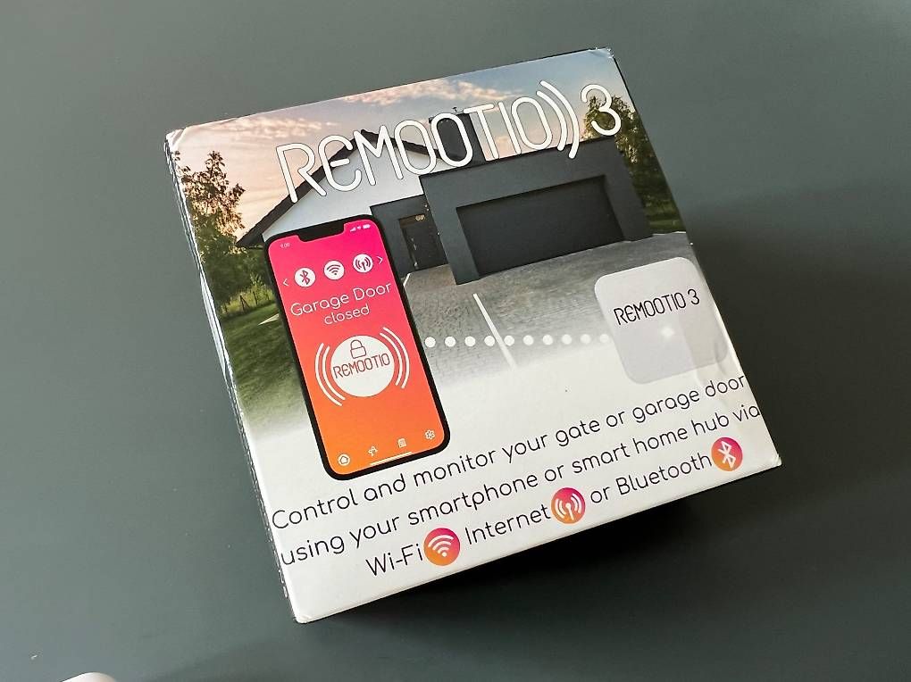 Chargements: Remootio 3 + Sensor + Netzteil – D'occasion à Würenlos par wal-d