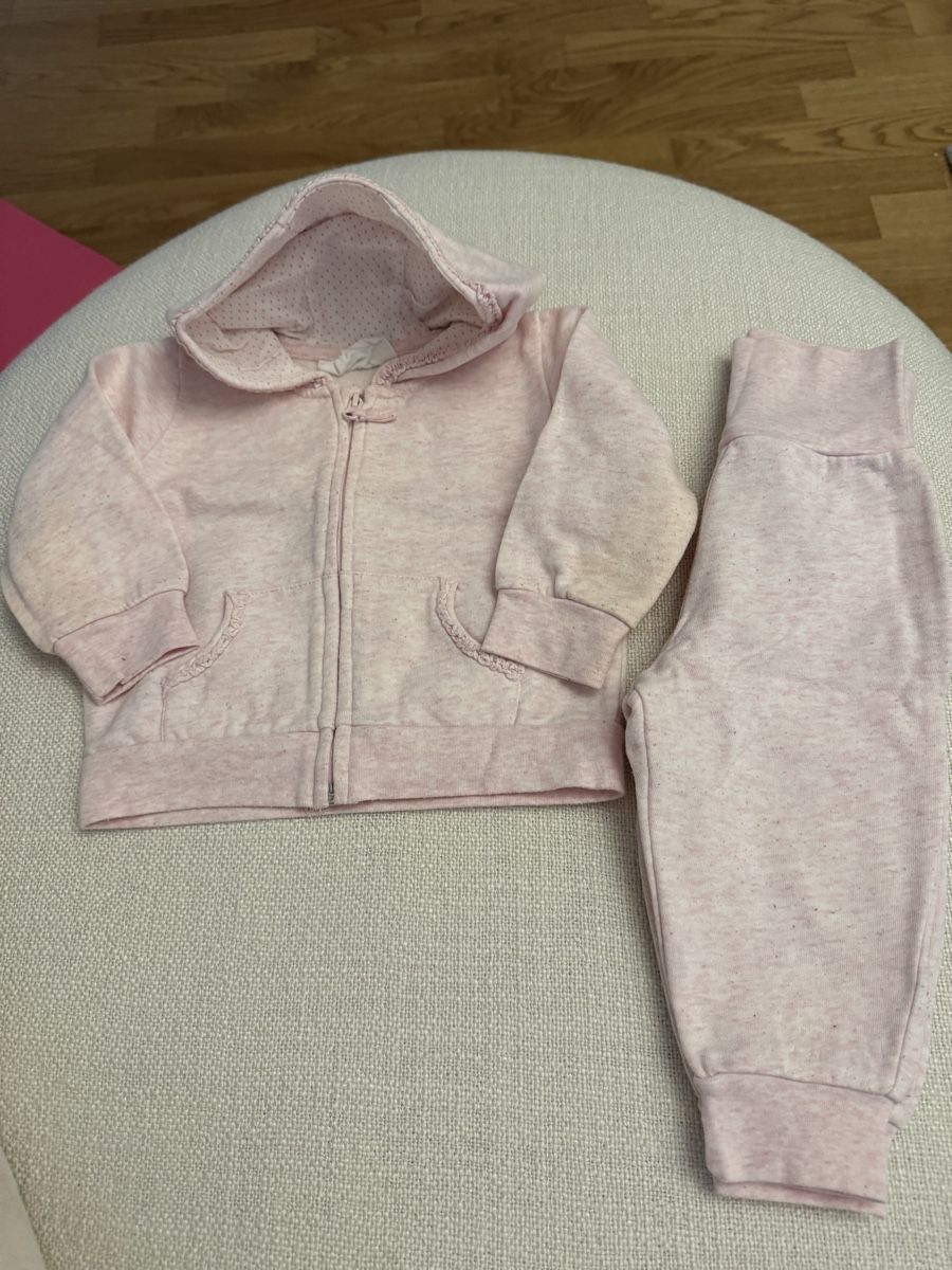 H&M Lotti & Set di vestiti: Baby Outfit Gr:68 – Usato da Zürich venduto da joal2