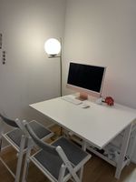 IKEA VIHALS Table, 2 FRÖSVI