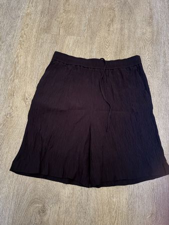 Damen Shorts C&A schwarz Grösse 40 guter Zustand