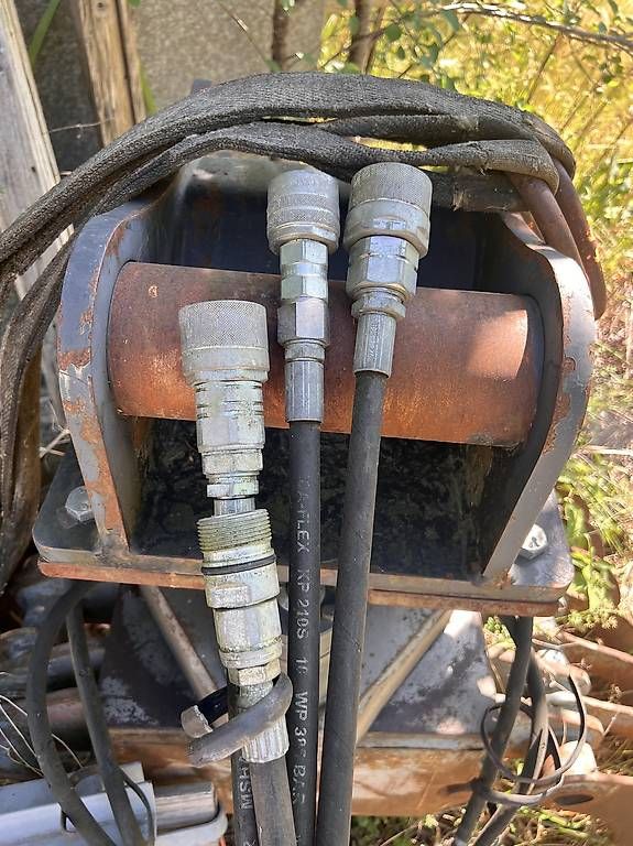 Greifer: Hydraulischer Sortiergreifer mit Rotator für Bagger – Gebraucht aus Lyssach von Fletch01 1
