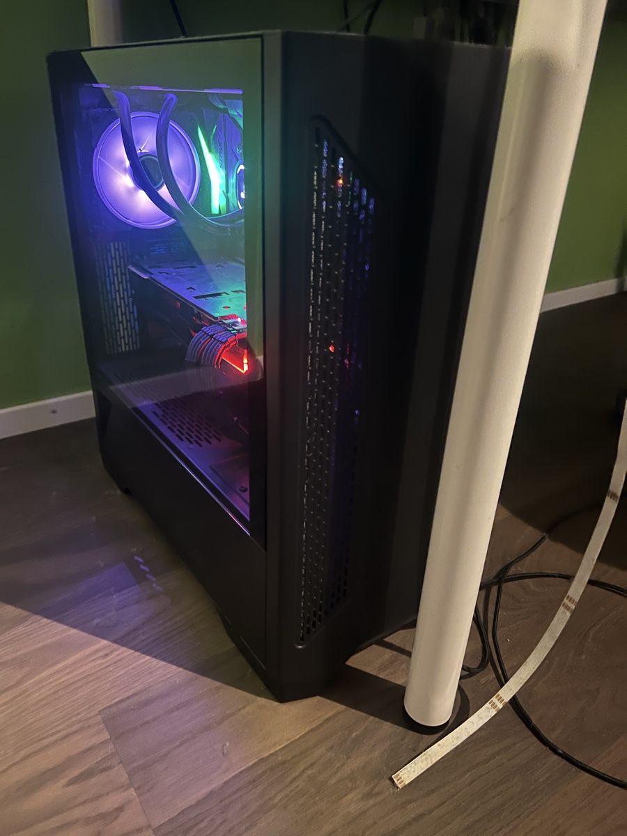 PC: Gaming PC  – Usato da Frutigen venduto da Magnum_104 9