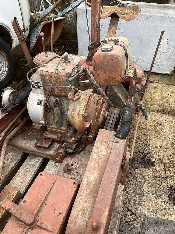 Alle Maschinen: Ancien Dumper – Gebraucht aus Romainmôtier von Commodore 3