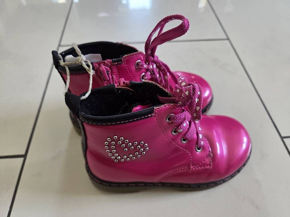 Scarpe per ragazze: Cupcake Schuhe pink Gr 25 – Usato da Lausen venduto da ral_sv9t