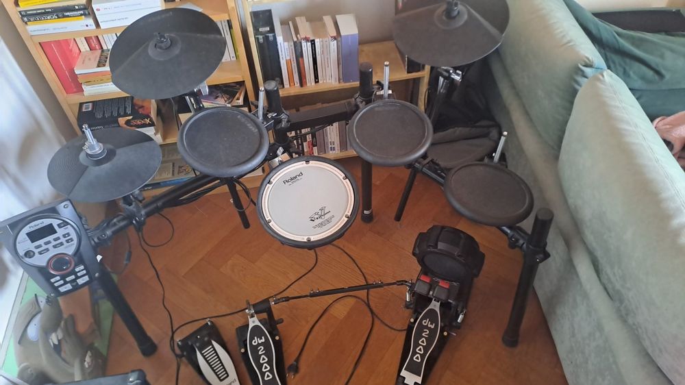Batterie électrique Roland TD-11 (D'occasion) à Neuchâtel pour CHF 350 ...