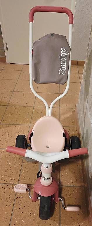 Fahrzeuge für Kinder: Tricycle Smoby – Gebraucht aus Marin-Epagnier von yol_28xd 3