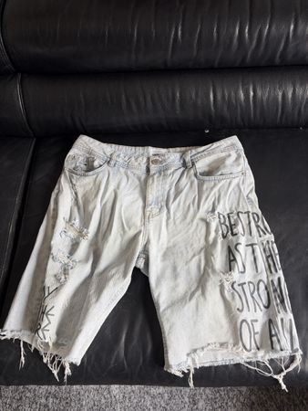 Terranova Denim Shorts hellblau Grösse 44 