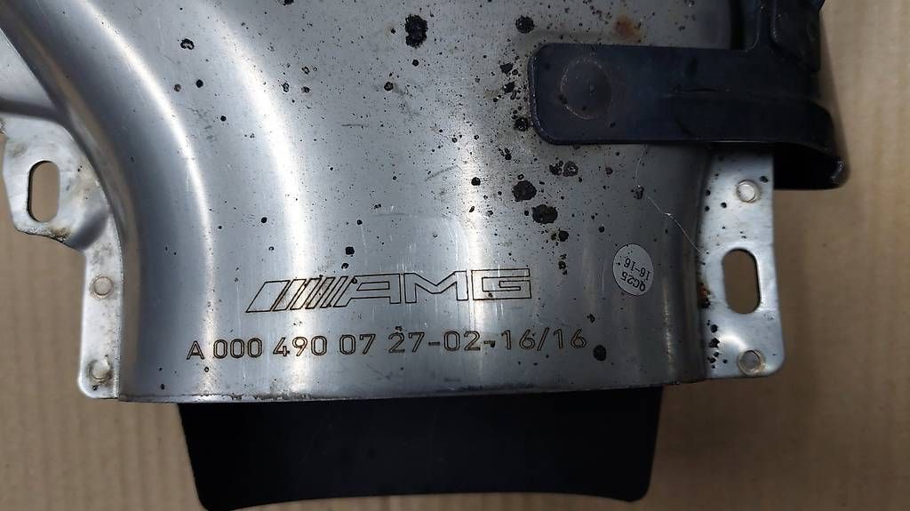 Sistemi di scarico: AMG Endrohrblenden schwarz – Usato da Attiswil venduto da Tinu_13 3