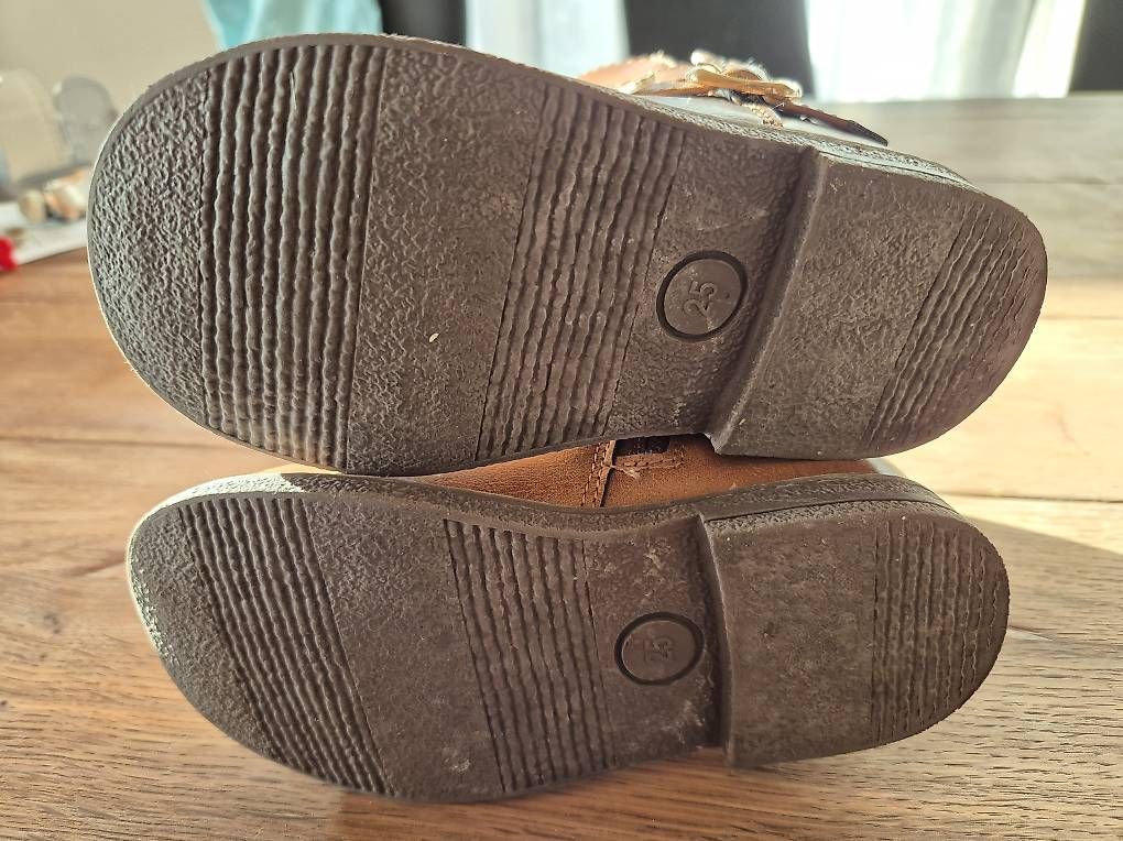 Graceland Scarpe per ragazze: Graceland Mädchen Stiefeletten Grösse 25 – Usato da Koppigen venduto da abu_5syv 2