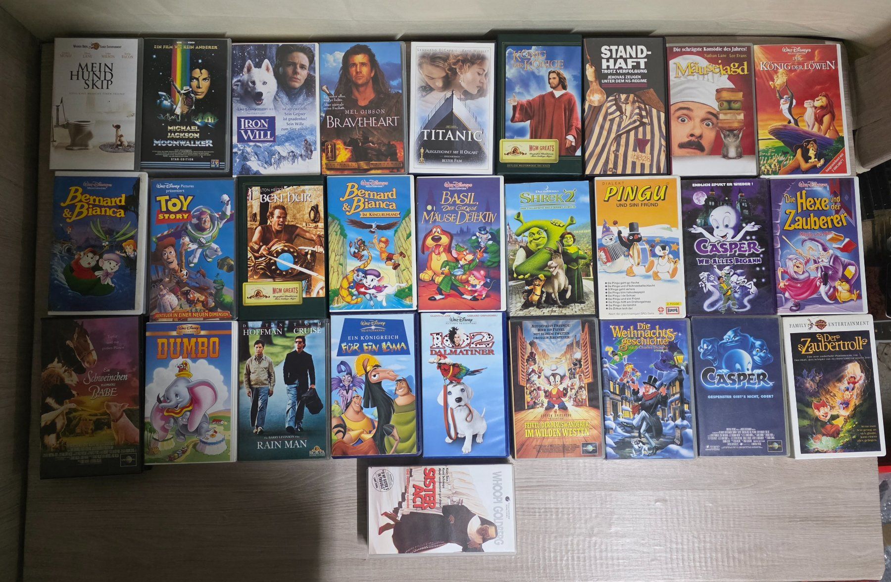Tutti i VHS: VHS Kassetten Sammlung 28 Stk. – Usato da Dierikon venduto da gigi1959