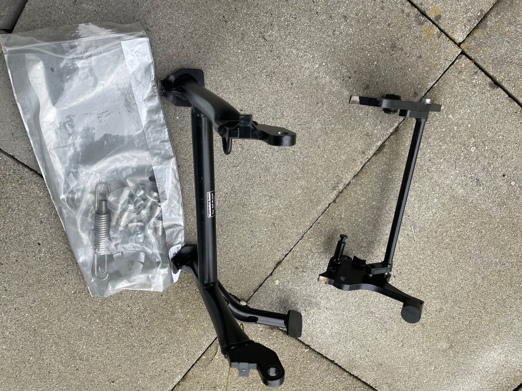 Tutti i ricambio per moto: Wunderlich centre stand / Hauptständer / BMW – Usato da Hünenberg See venduto da jan_gj9z