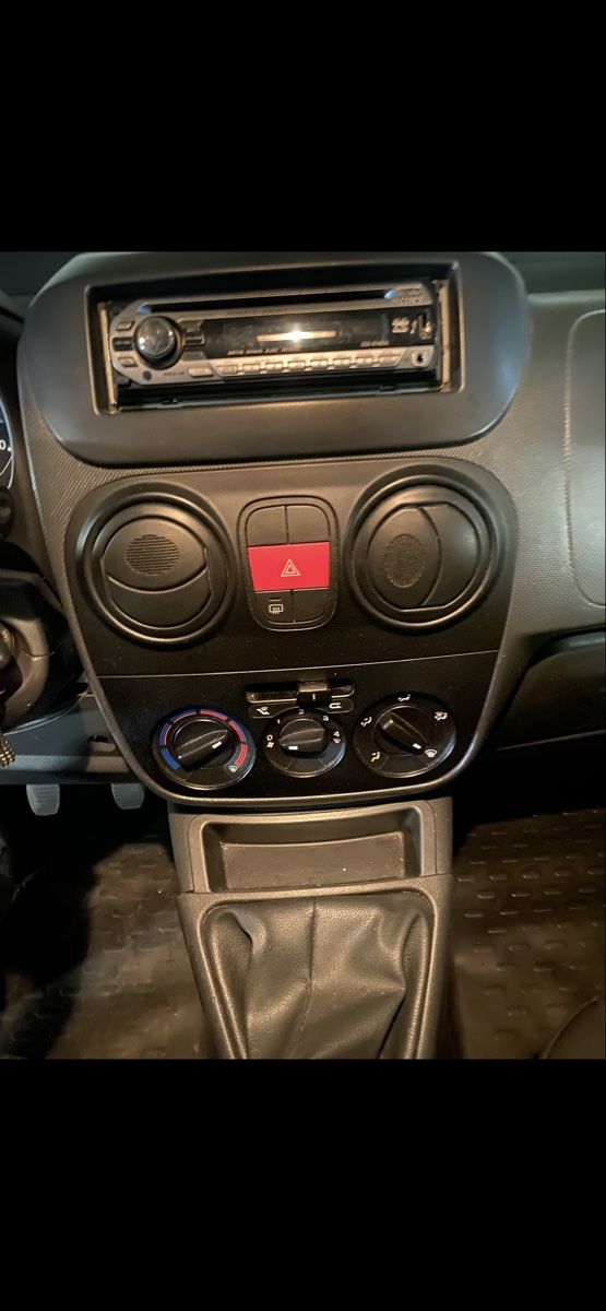 Veicoli commerciali: Citroen Nemo 1.4 HDi – Usato da Ostermundigen venduto da M45m78m01 6