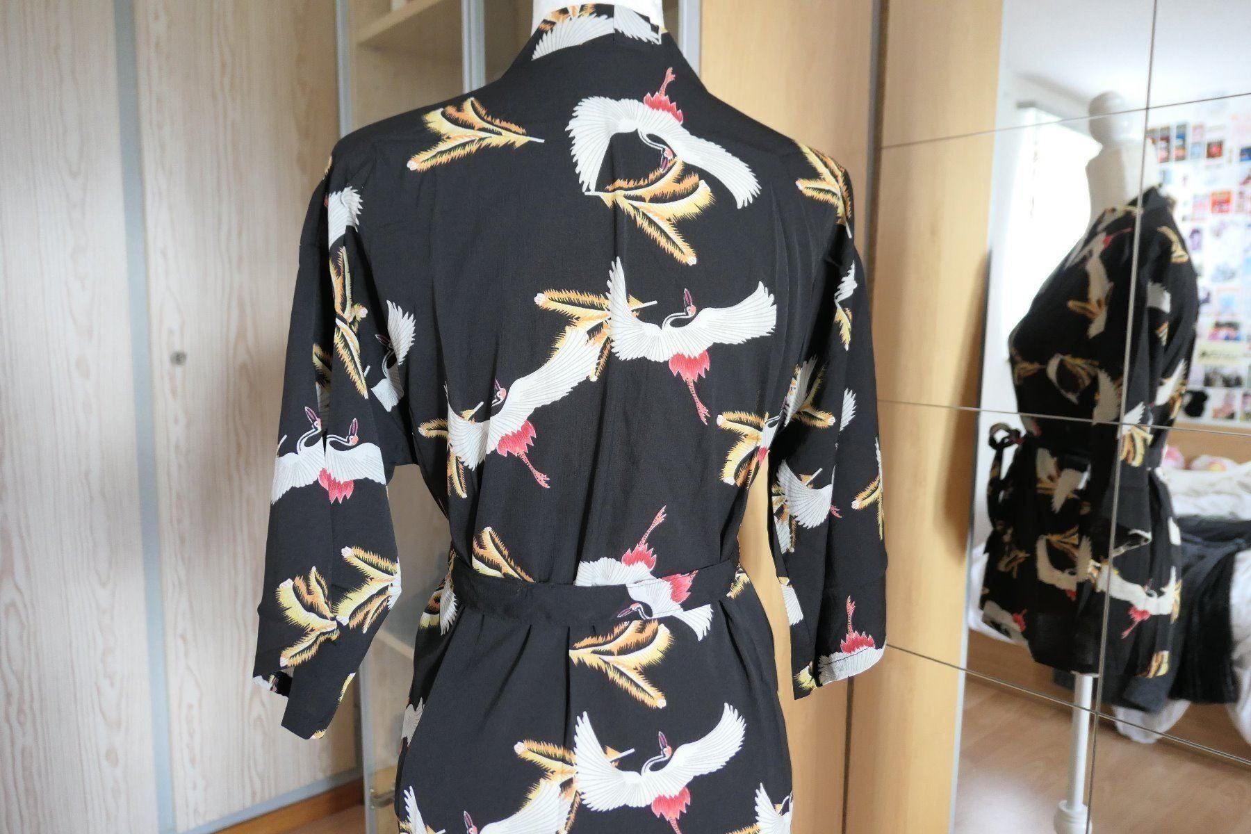 Arte internazionale: Kimono noir imprimé grues - taille S – Usato da St-Aubin FR venduto da Tiweety 3