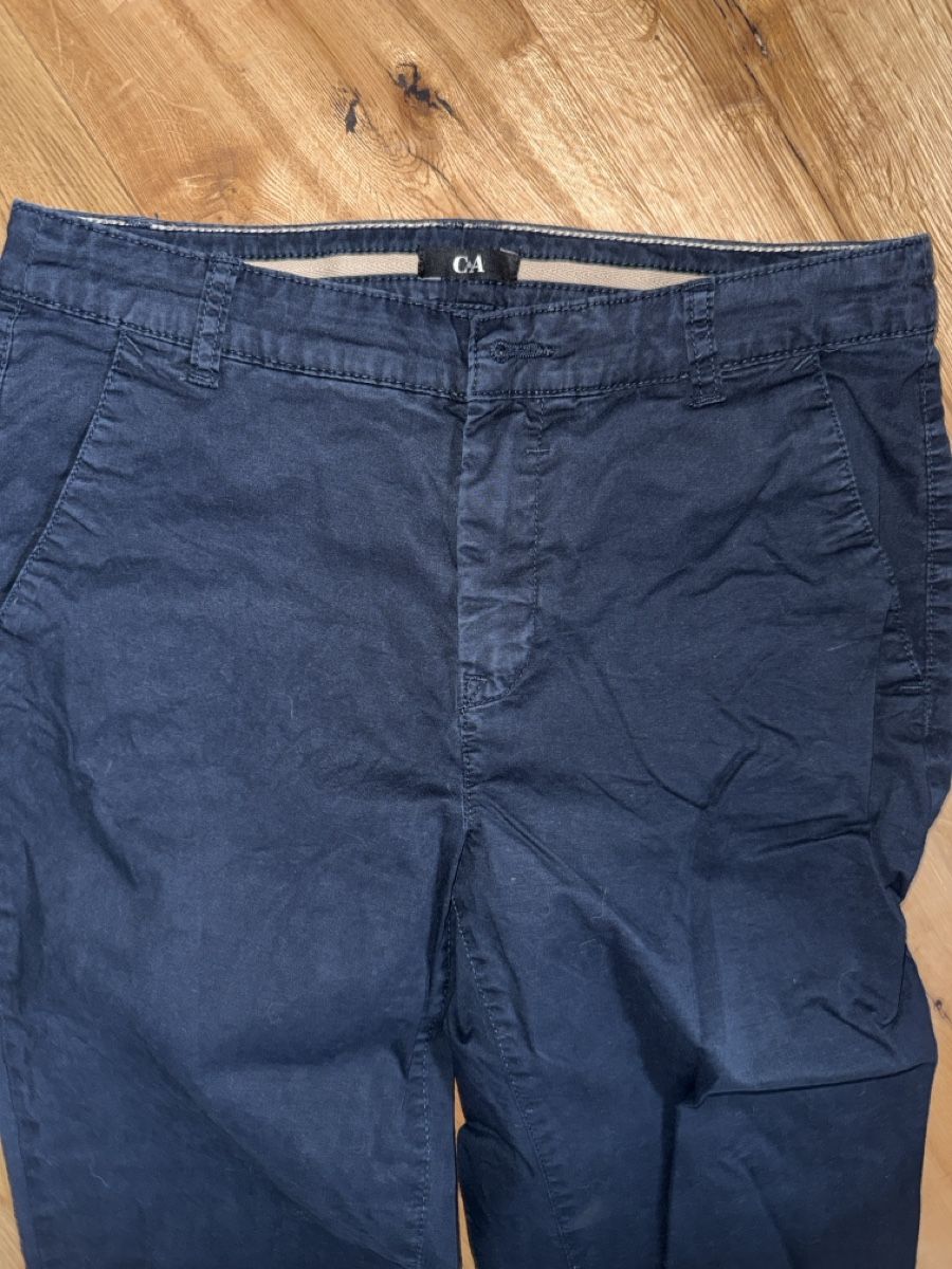 Pantalons: Chino Hose Grösse 38 – D'occasion à Hüttwilen par sar_8gj7 2
